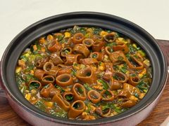 -品海楼·大连海胆锅贴馆(东港店)