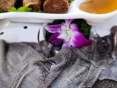 -三头牛·潮汕牛肉生蚝火锅 (夏湾店)