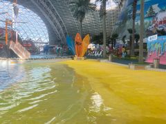 -天山海世界·米立方