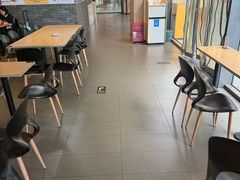 -麦当劳(三亚凤凰机场店)