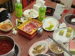 -四囍码头海鲜烧烤自助火锅(外滩南京东路悦荟广场店)