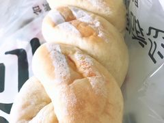 很芒-焙丽拾光(麦凯乐直营店)