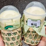 喝的不是奶茶 是南京的春天
