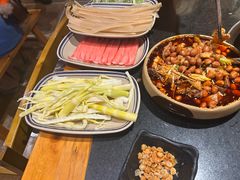 -小饕荟雅安贡椒鱼鲜馆(广福桥店)