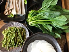 -渝涯重庆豆花老火锅(中赢国际店)