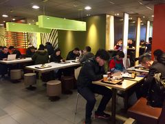 大堂-麦当劳(新华路步步高店)
