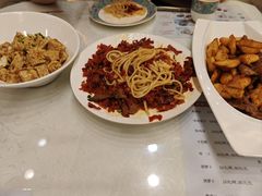 -汗腾格里·风味餐厅(新疆驻京办店)