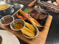 -伯顿西餐厅(厚街香榭丽店)