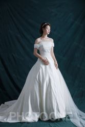 -MISS MIA 婚纱品牌馆