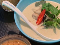 绿咖喱鸡肉-URBAN SOI Thai Kitchen乐泰料理(长乐路店)