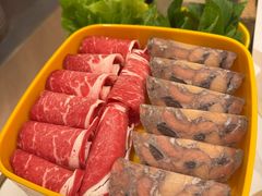 精选肥牛卷-润园四季椰子鸡火锅(欢乐海岸店)