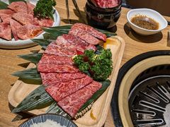 -炼火烤肉店