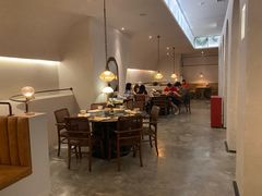 -来龙里 精致 东南亚餐室(万象城店)