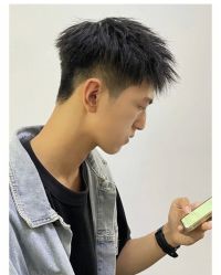 -丝语萱形象