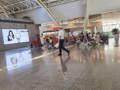 -肯德基(成都机场T2到达精选店)