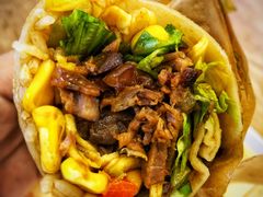 老汤酱肉卷-特派卷·老北京烤鸭卷(合生汇购物中心店)