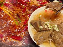 -牛市坎火锅(建设路店)