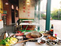 -憨铁匠老火锅(龙岗万科里店)