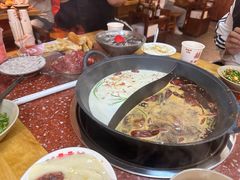 -赵美丽·重庆社区火锅·直营店(火车东站·中豪国际店)