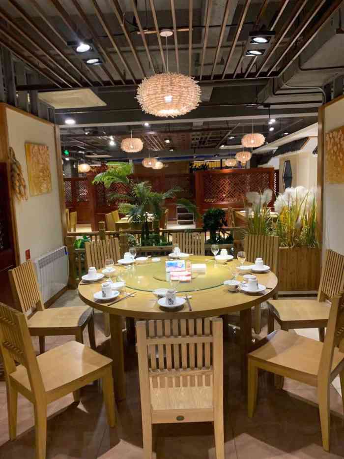 香雪海·田舍里(香雪海购物广场店)-"家里老人很喜欢在香雪海办大事和