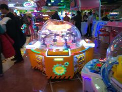 -北京华联购物中心(同成街店)