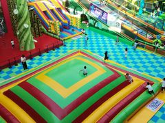 -蒙特利亲子乐园