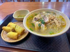 -华姐鸡粉(教育路店)