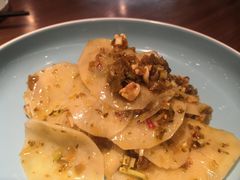 -有红鸡毛店·川菜(建设路店)