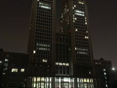 -复旦大学光华楼