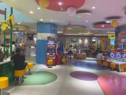 -乐多星球潮玩中心(沈阳嘉里城店)