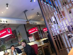 大堂-老佛爷炭火蛙锅直营(清滨路总店)