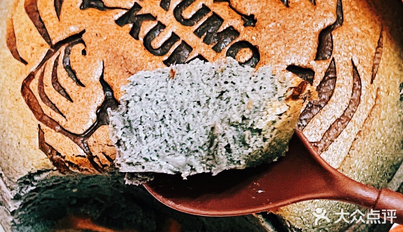 虎年新春限定,必须安排上的KUMO KUMO黑芝麻麻薯🍰!