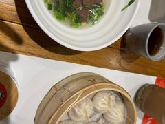 -馋三尺蟹粉小笼(人民广场店)