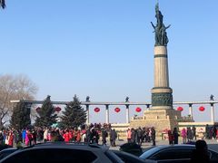 -人民防洪胜利纪念塔