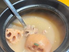 -莲餐厅·湖北菜·潜江小龙虾店(愚园路店)