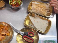 -胡悦里韩式烤肉(芝罘万达广场店)