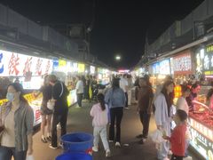 -大学城夜市大排档(凤栖路店)