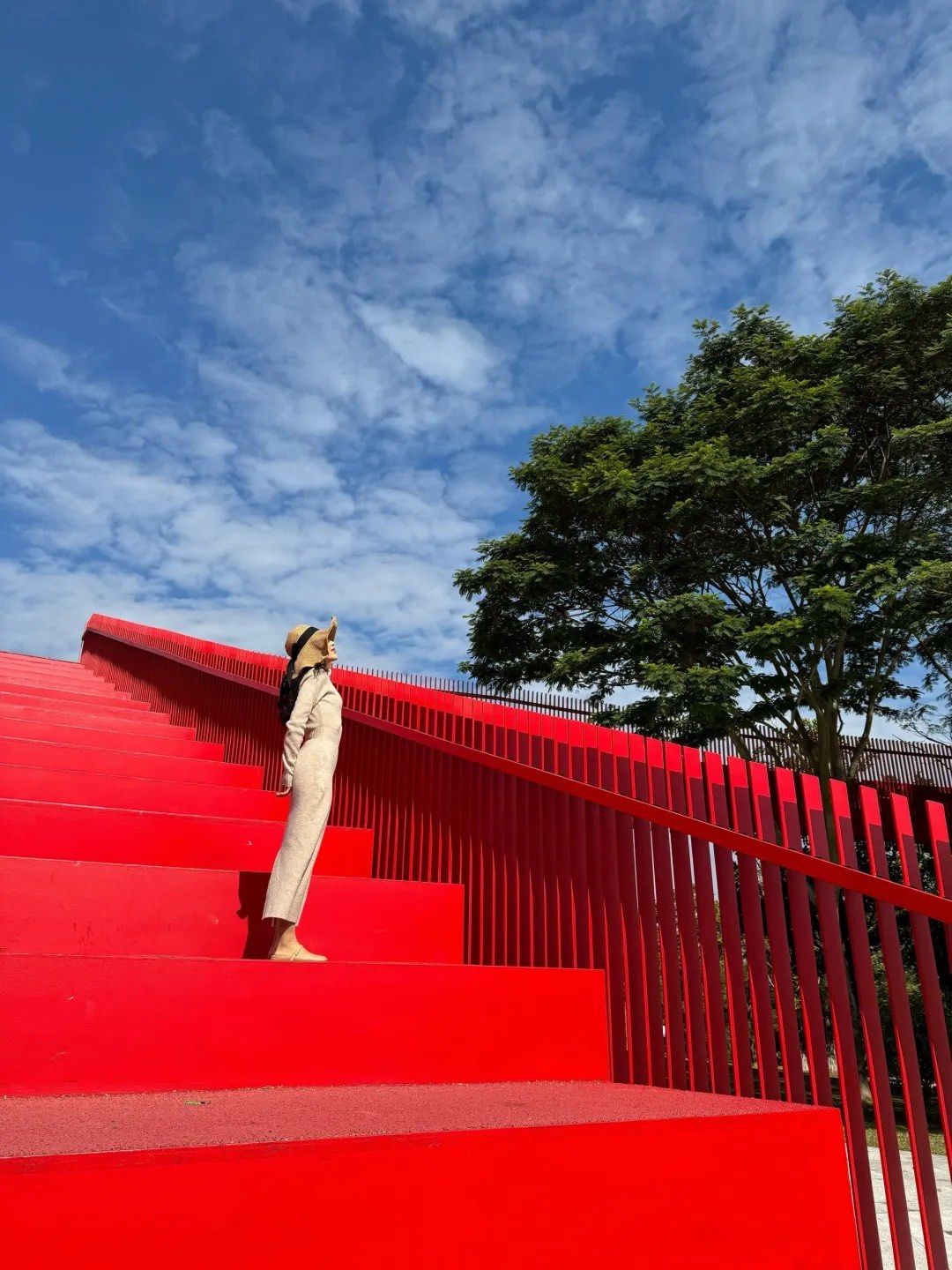 自正在市集开启第二天：奈何对付我方主队的操作与阵容调动？(自正在市集百科)