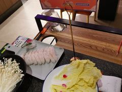 -煲宫猪肚鸡(昆山金鹰国际购物中心店)