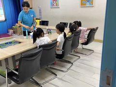 -月星环球港赢在起点早教中心·亲子托班早教体验课儿童兴趣班逻辑思维专注力幼小衔接(普陀中心)