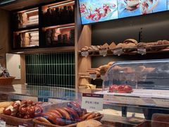 面包甜点陈列柜-德南面包房(尚都店)