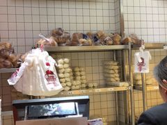 -白玉兰食品甜凤店(合生汇店)