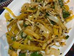 -蜗牛小馆醉乡民谣云南菜(惠新西里店)
