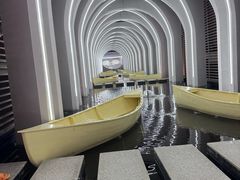 -涨巢·潮玩水疗局