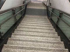 -螃蟹岬(地铁站)