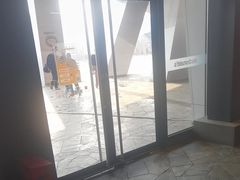-麦当劳(国家体育场南路店)
