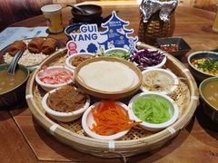 -包整·丝娃娃(一览甲秀楼风景店)