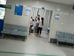 -上海市松江区中心医院