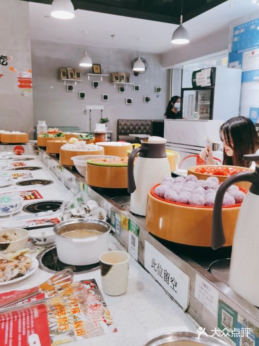 川锅·火锅·烤肉自助餐厅大堂图片