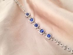 -威德钻石-克拉钻大本营(南京东路店)